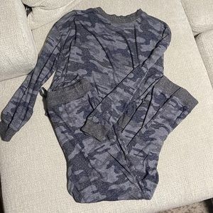 Z SUPPLY Blue Camo Lounge Set